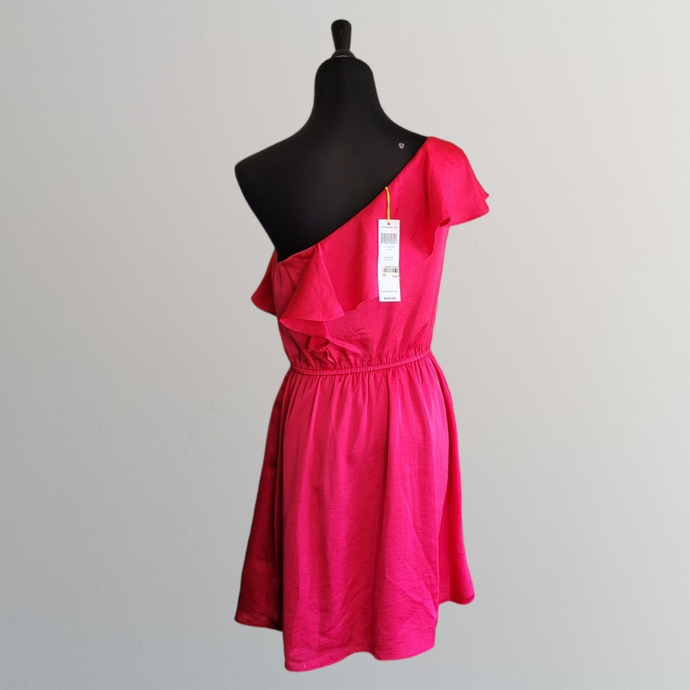 BCBGeneration Dress - Picture 5 of 13
